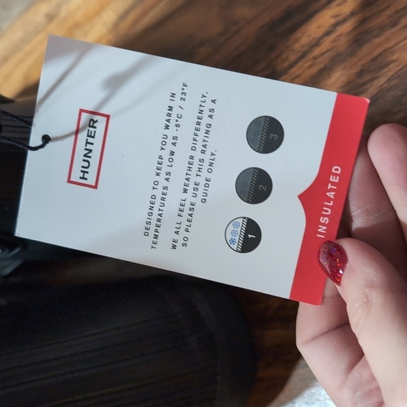 Hunter with original insulated Chelsea boots - Picture 7 of 16